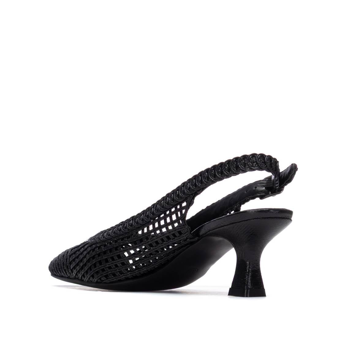 Zapato de mujer con tacón Xti 14543203