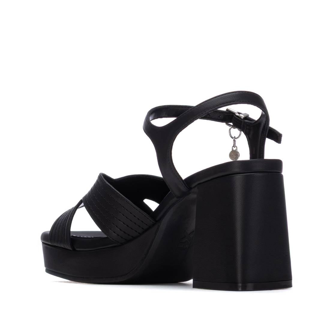 Sandalia de mujer con tacón Xti 14546702