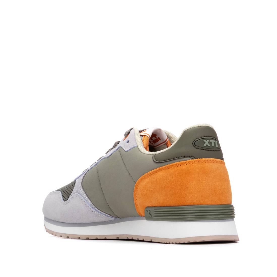 Zapatilla de hombre plano Xti 14571808
