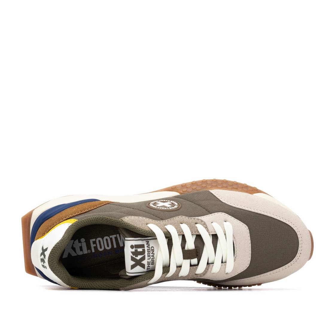 Zapatilla de hombre plano Xti 14573703