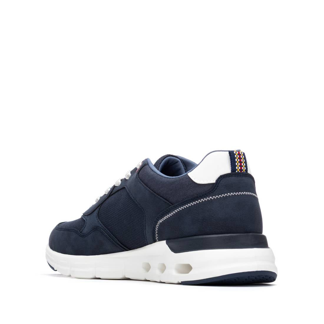 Zapatilla de hombre plano Xti 14576102