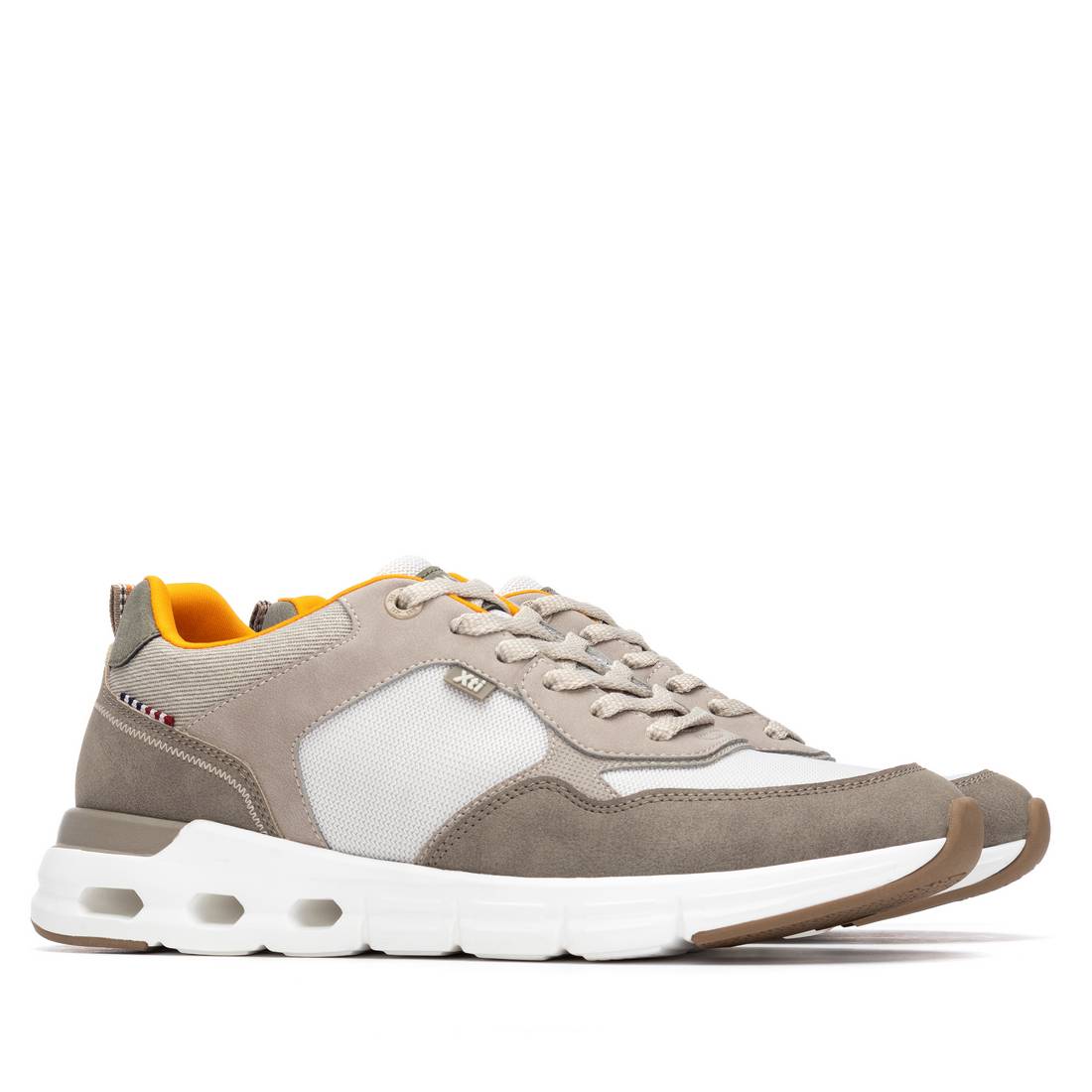 Zapatilla de hombre plano Xti 14576104