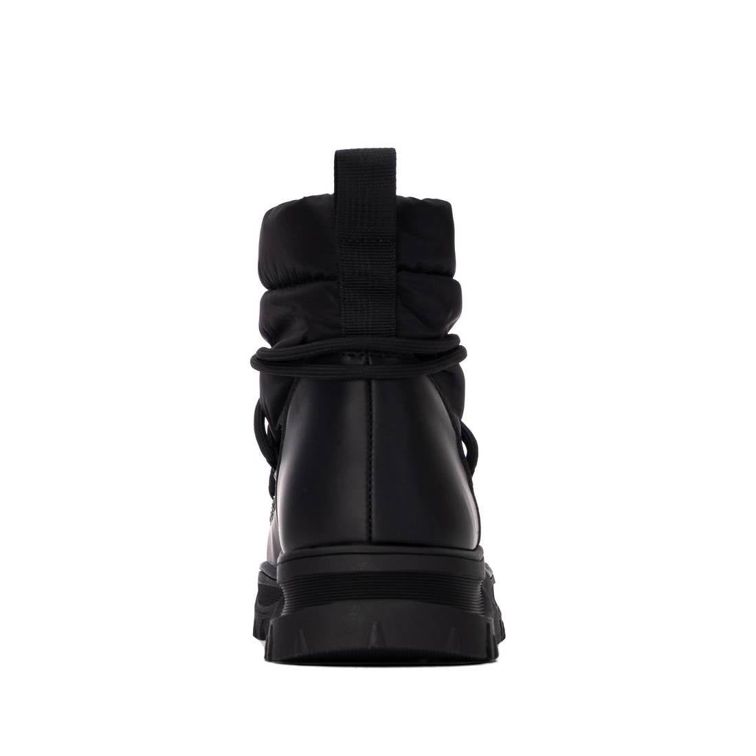 Botin de mujer plano Xti 14607003