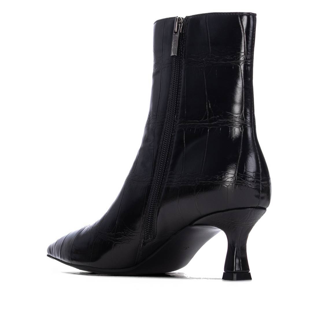 Botin de mujer con tacón Xti 14621802