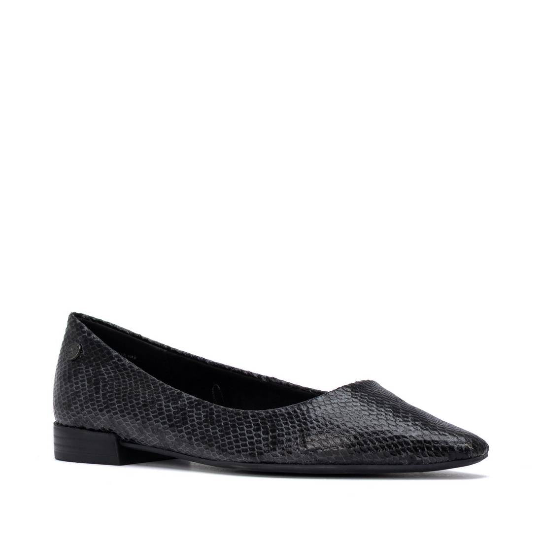 Zapato de mujer plano Xti 14622501