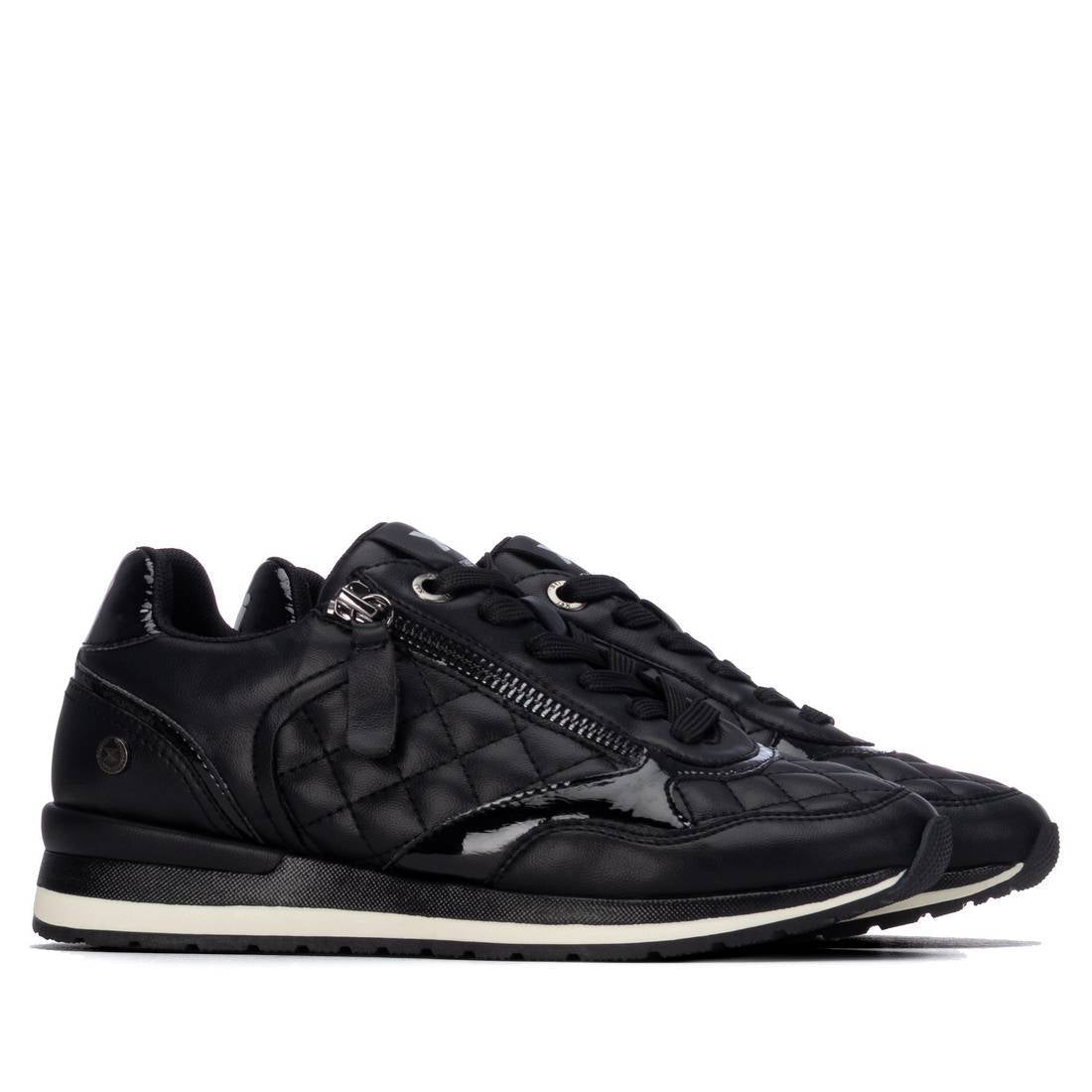 Zapatilla de mujer plano Xti 14637101