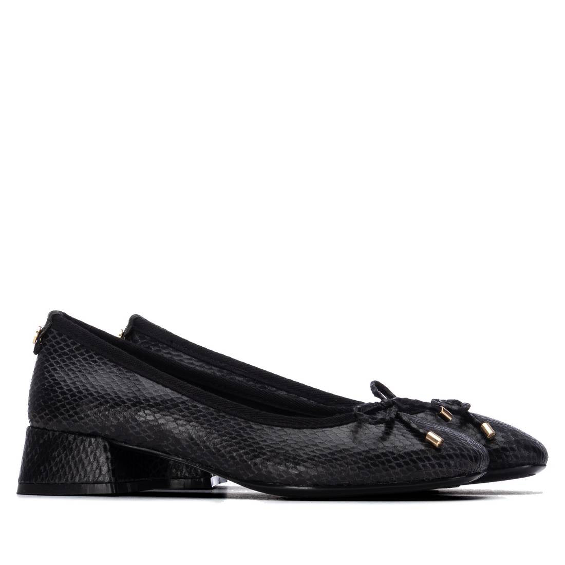 Zapato de mujer con tacón Xti 14637802