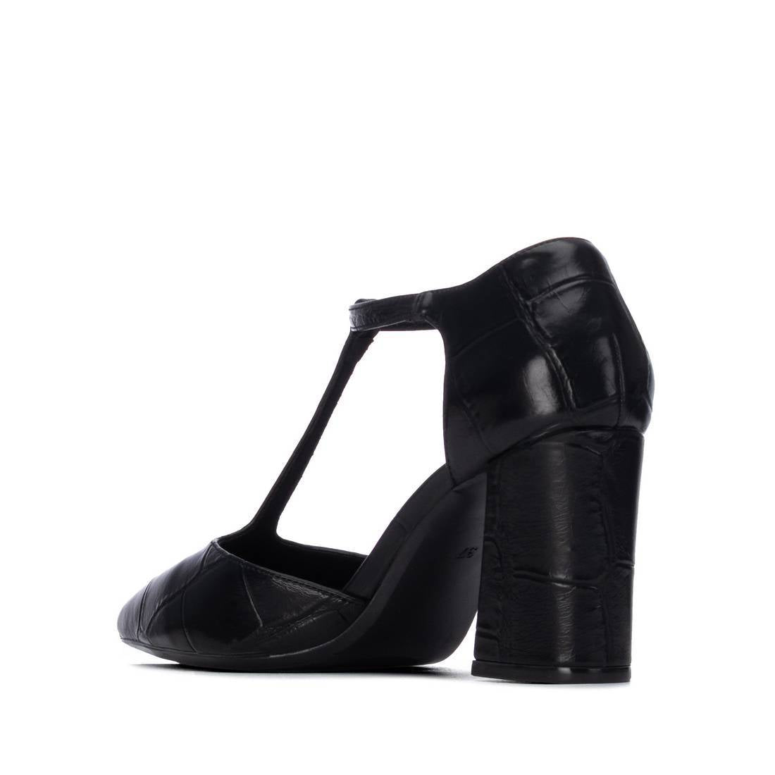 Zapato de mujer con tacón Xti 14644202