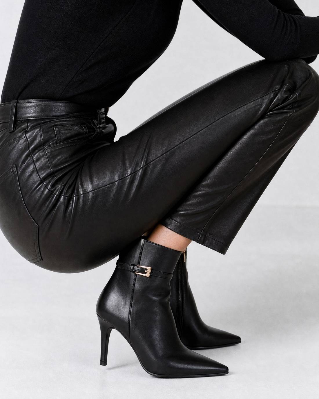 WOMEN'S ANKLE BOOT XTI 14646501