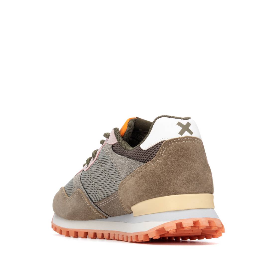 Zapatilla de niña plano Xti kids 15131204