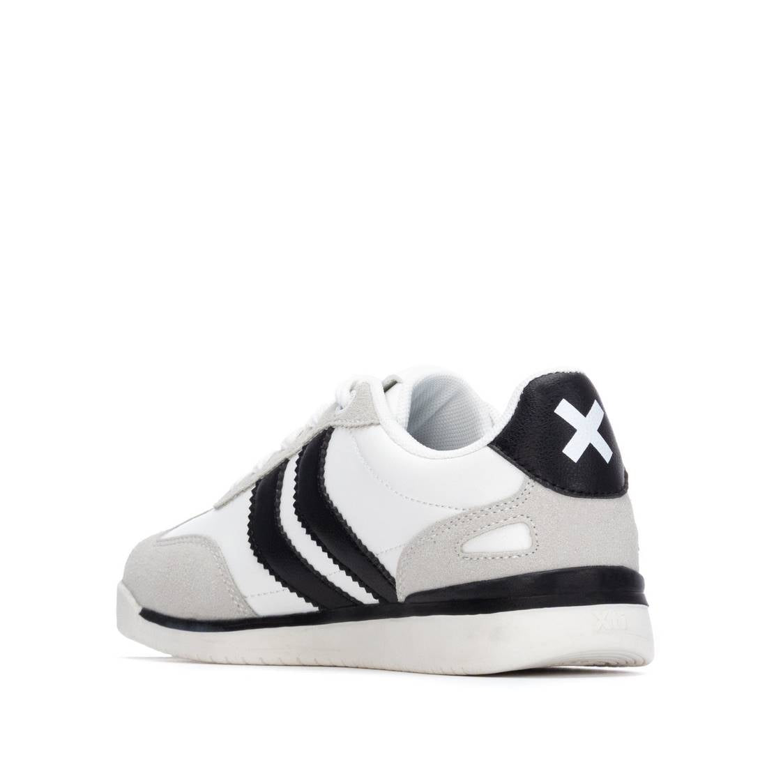 Zapatilla de niña plano Xti kids 15139301