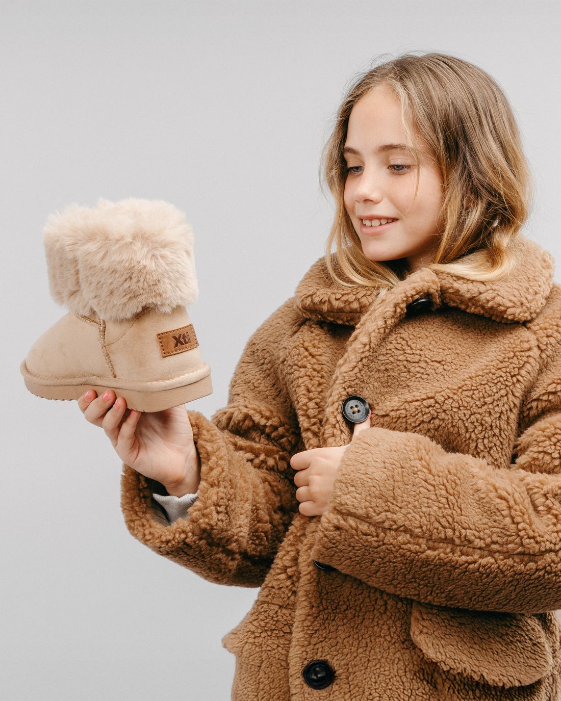 Botin de niña plano Xti kids 15141201