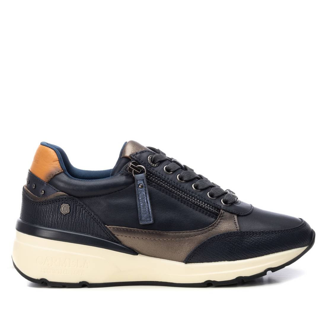 Zapatilla de mujer plano Carmela 16182504
