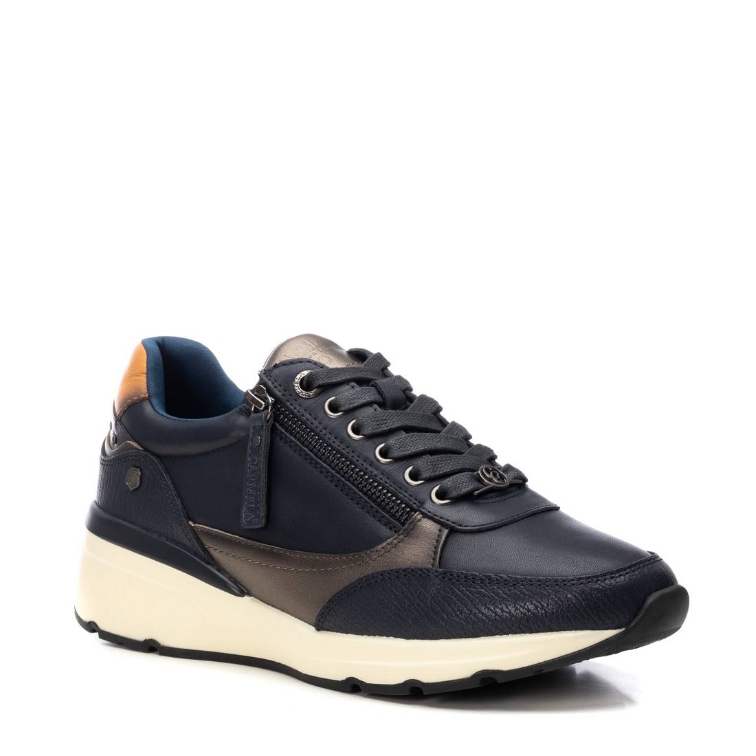 Zapatilla de mujer plano Carmela 16182504