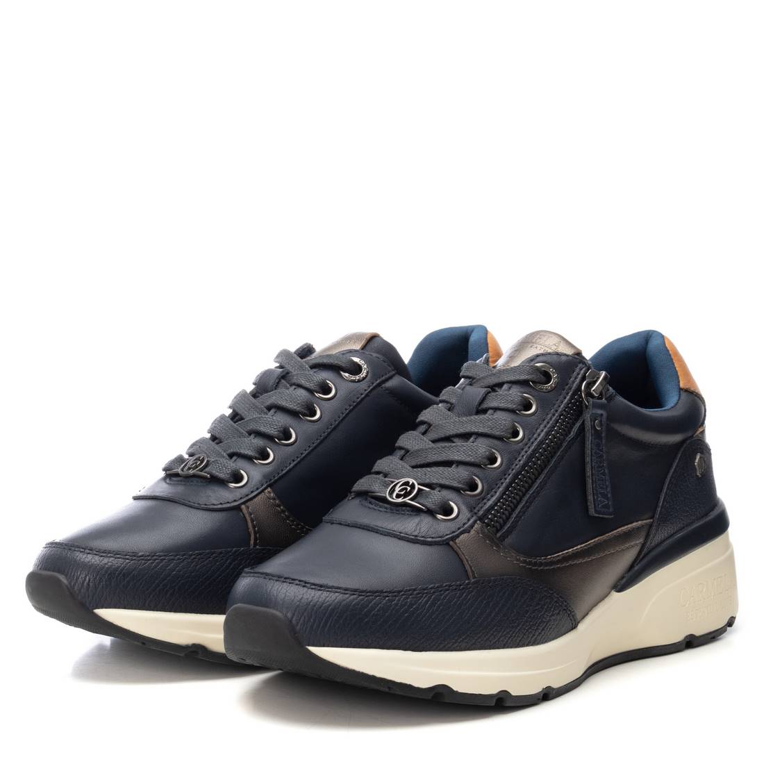 Zapatilla de mujer plano Carmela 16182504