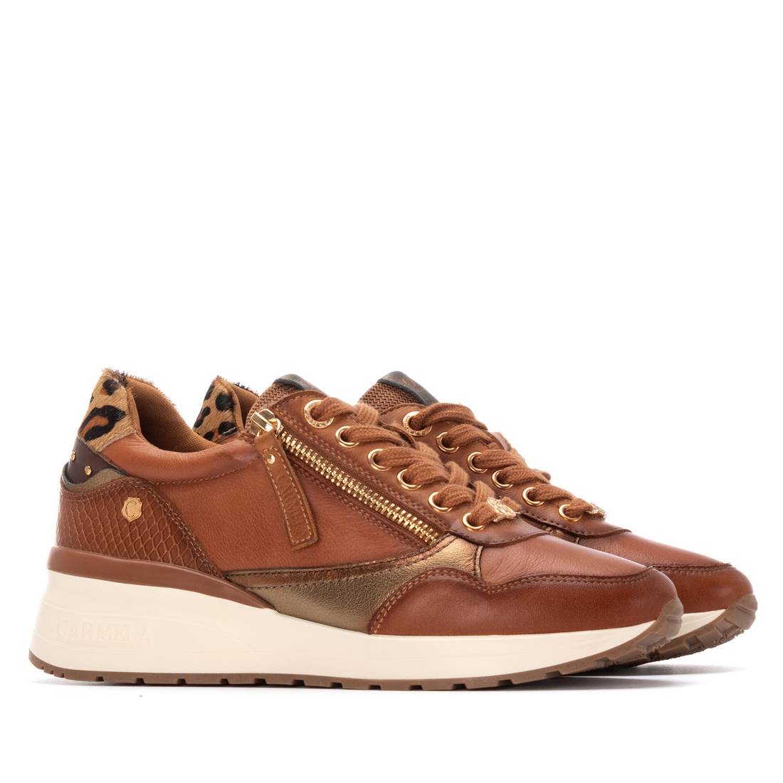 Zapatilla de mujer plano Carmela 16244202