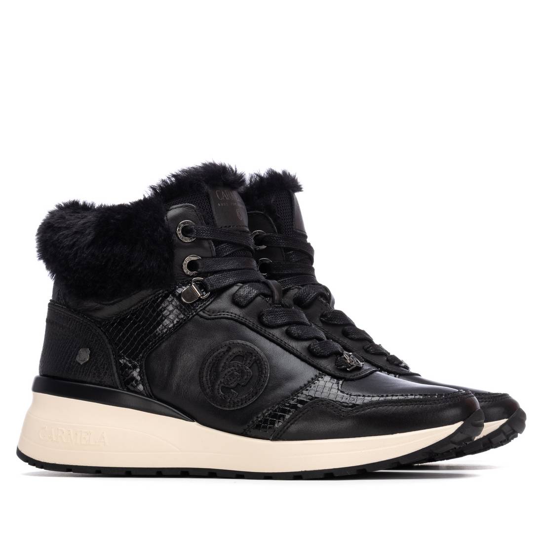 Zapatilla de mujer plano Carmela 16265402