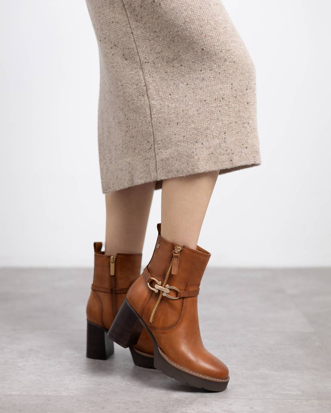 WOMEN'S ANKLE BOOT CARMELA 16268502