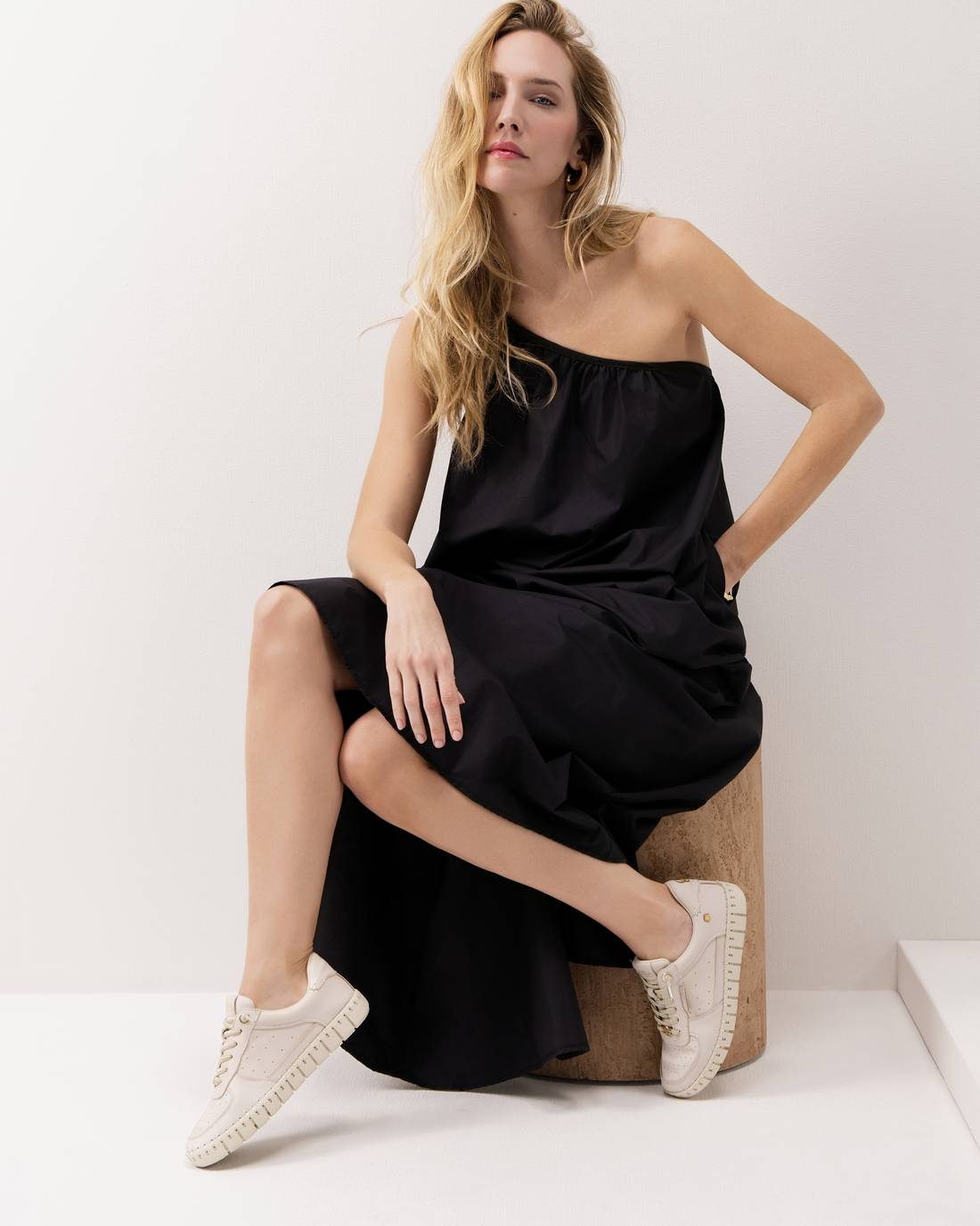 WOMEN'S SNEAKER CARMELA 16310202