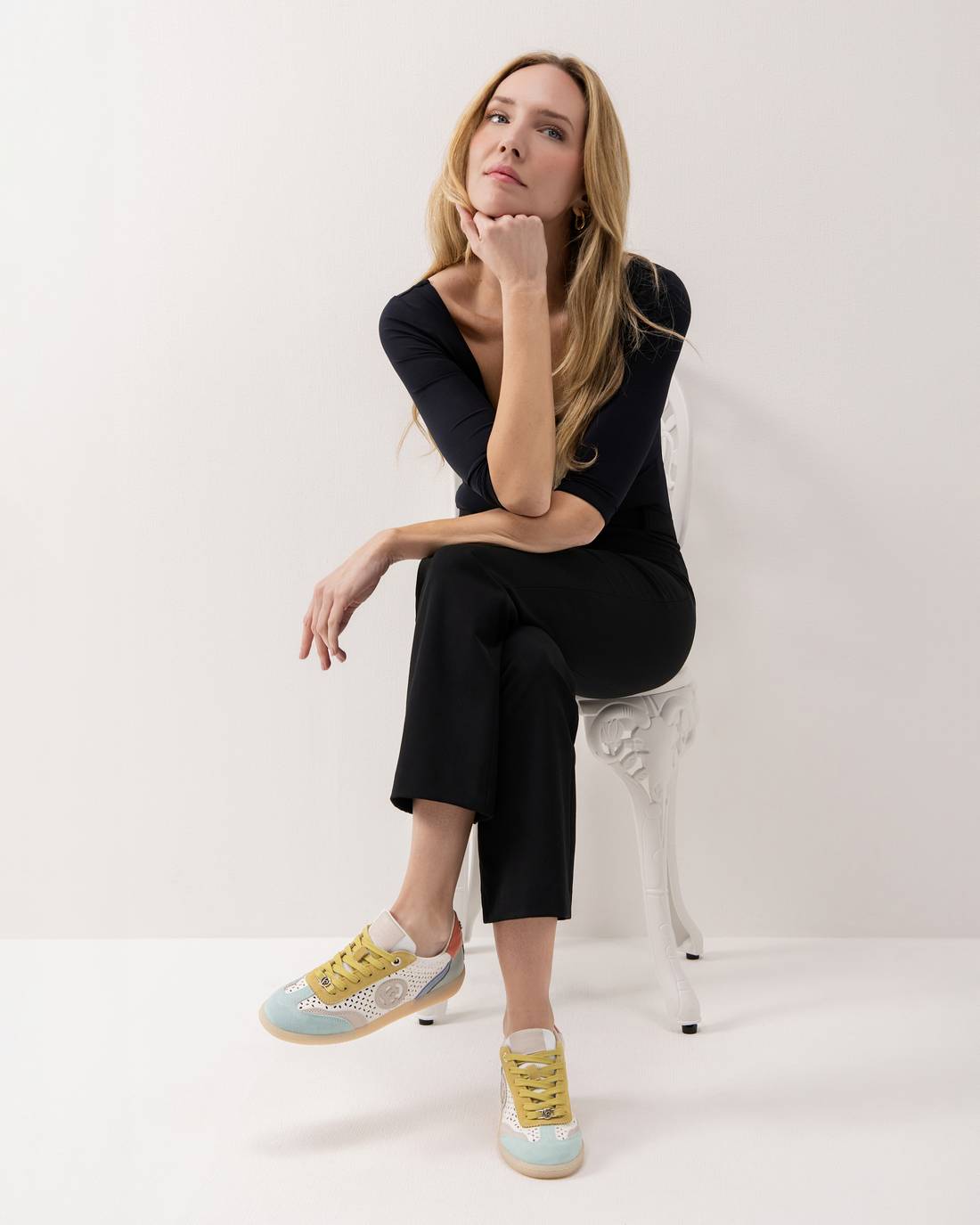 WOMEN'S SNEAKER CARMELA 16312005