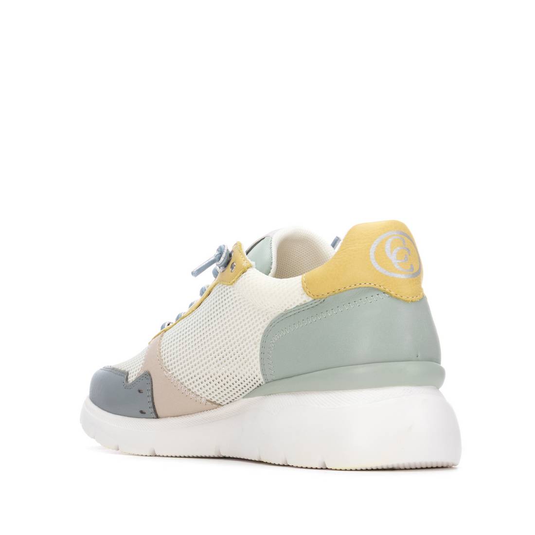 Zapatilla de mujer plano Carmela 16312602