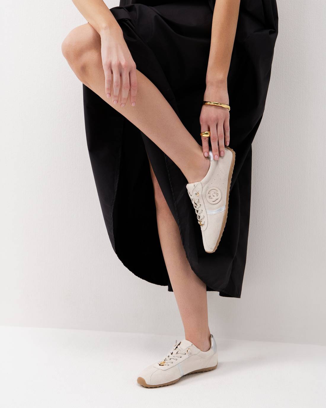 Zapatilla de mujer plano Carmela 16317302