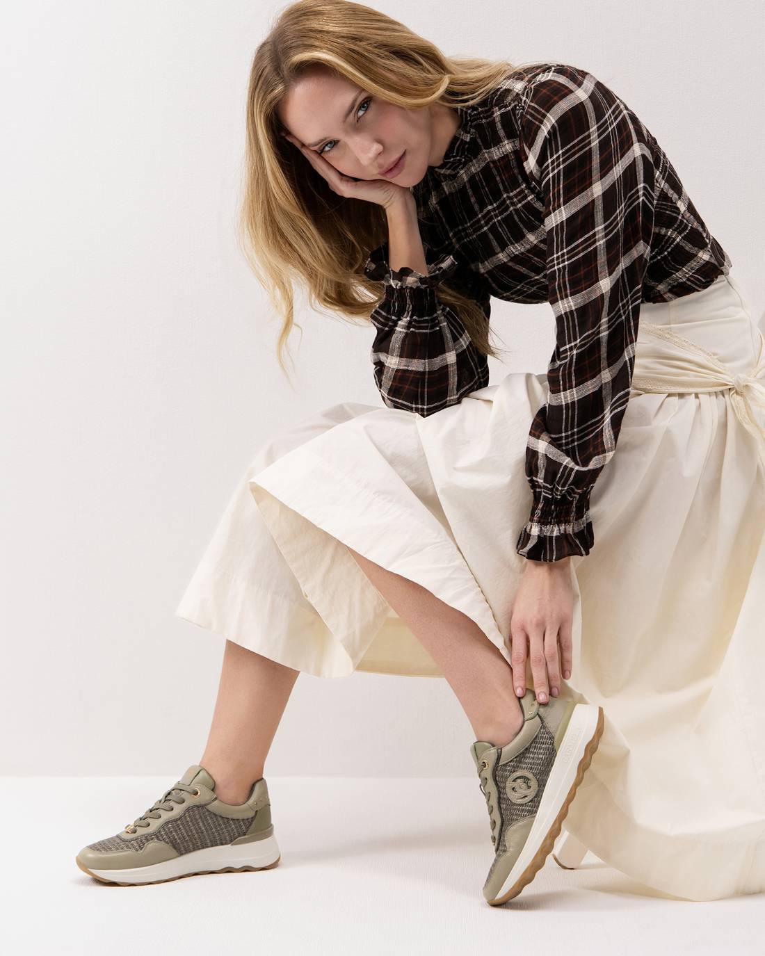 WOMEN'S SNEAKER CARMELA 16323904
