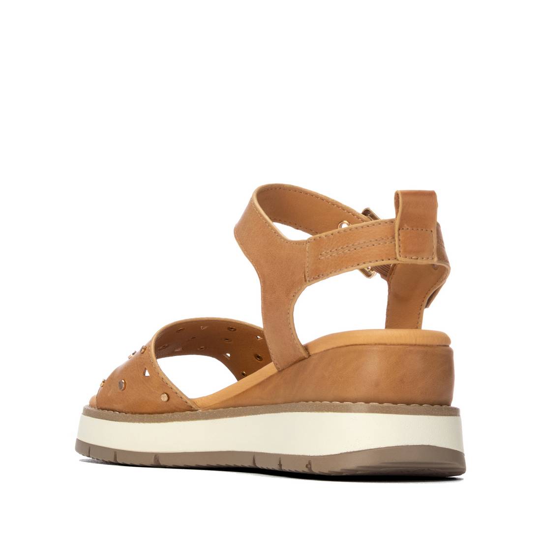 Sandalia de mujer con cuña Carmela 16324802