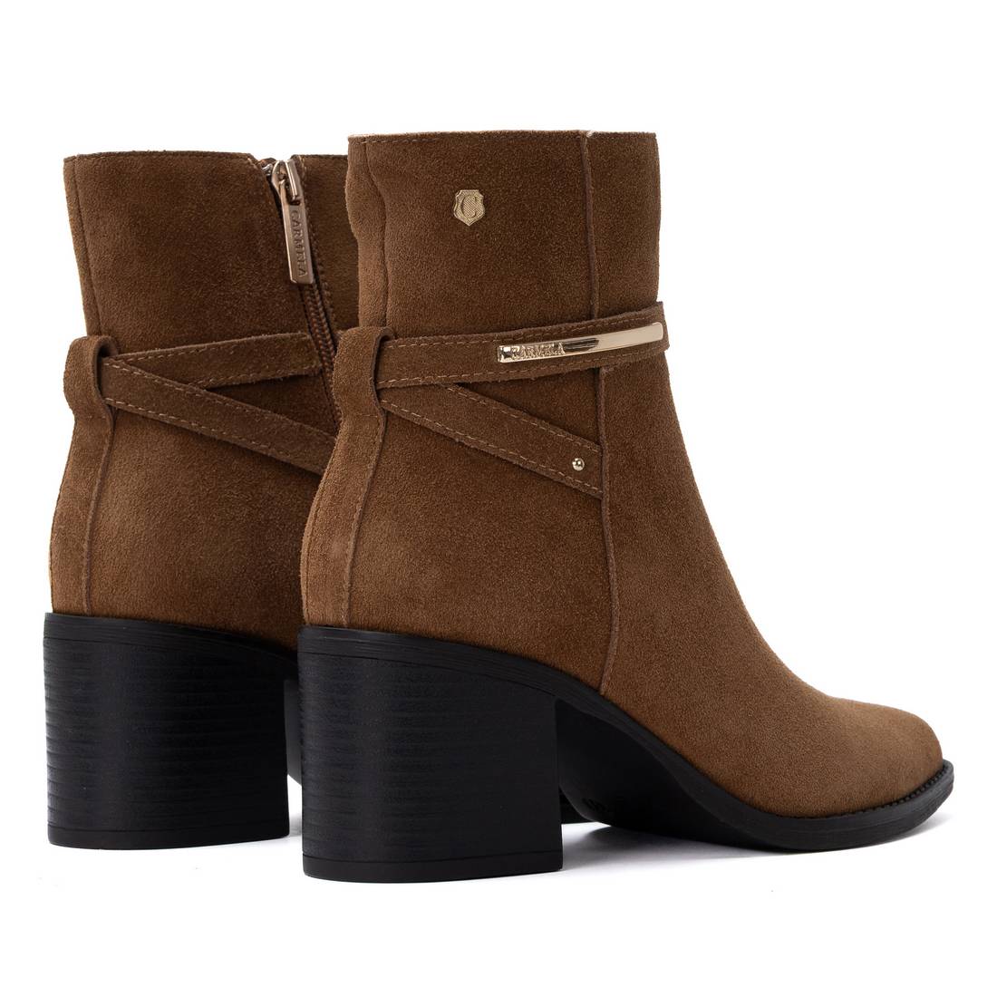 Botin de mujer con tacón Carmela 16439803