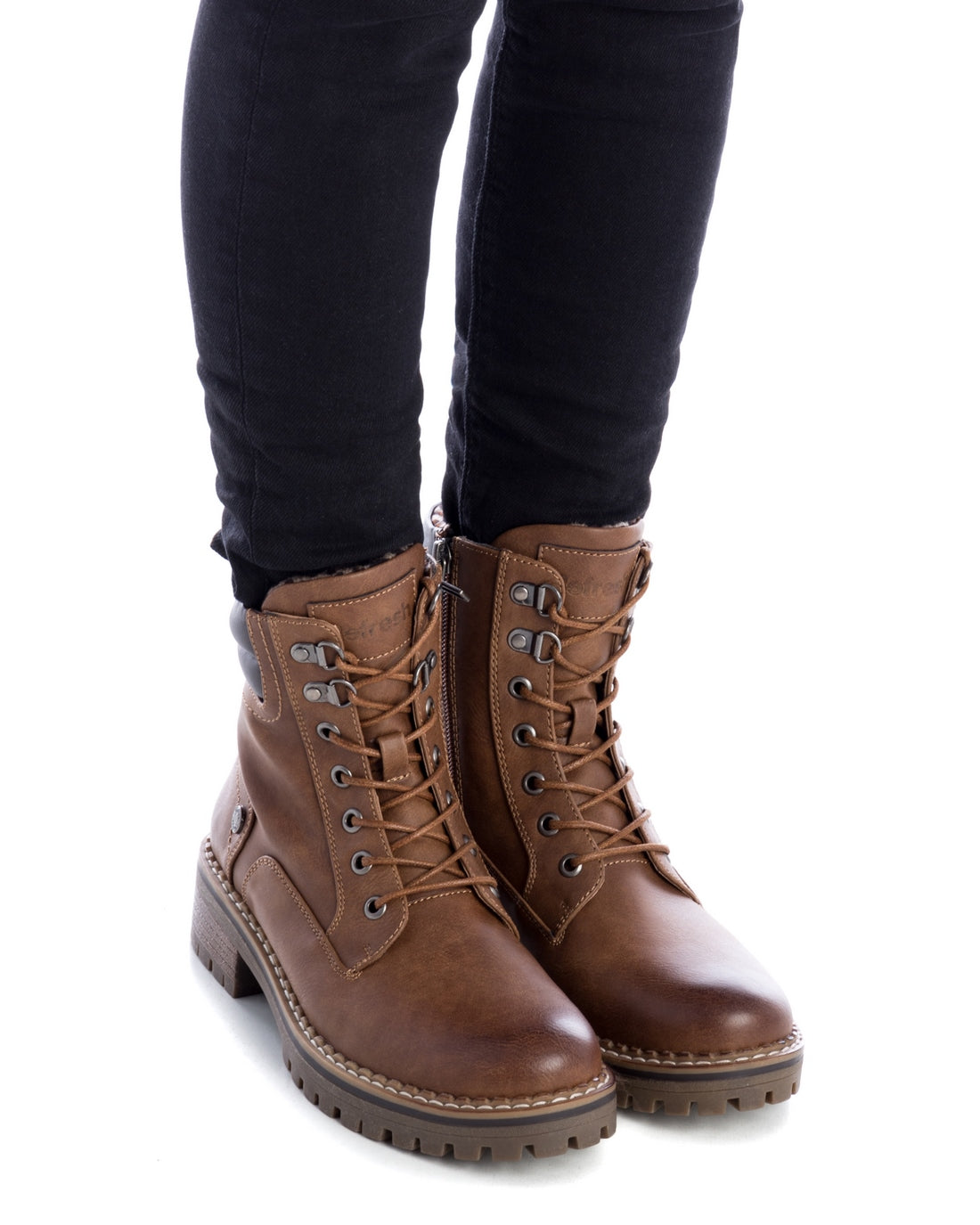 WOMEN'S ANKLE BOOT REFRESH 17020102