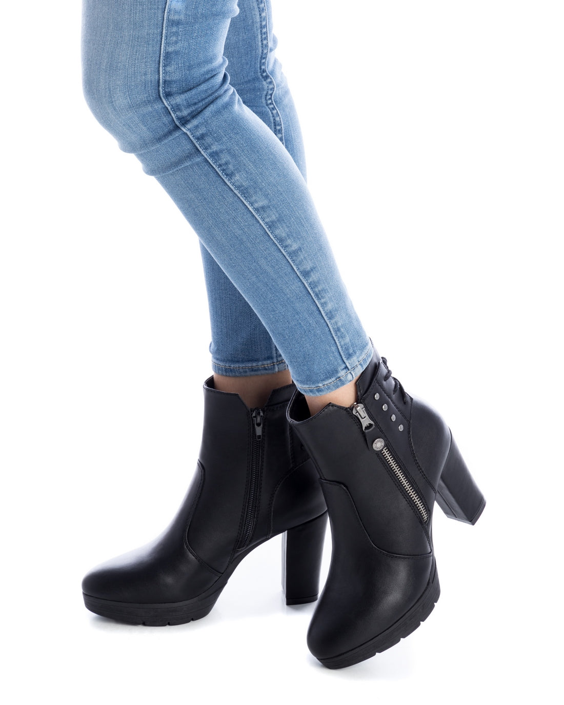 WOMEN'S ANKLE BOOT REFRESH 17034901