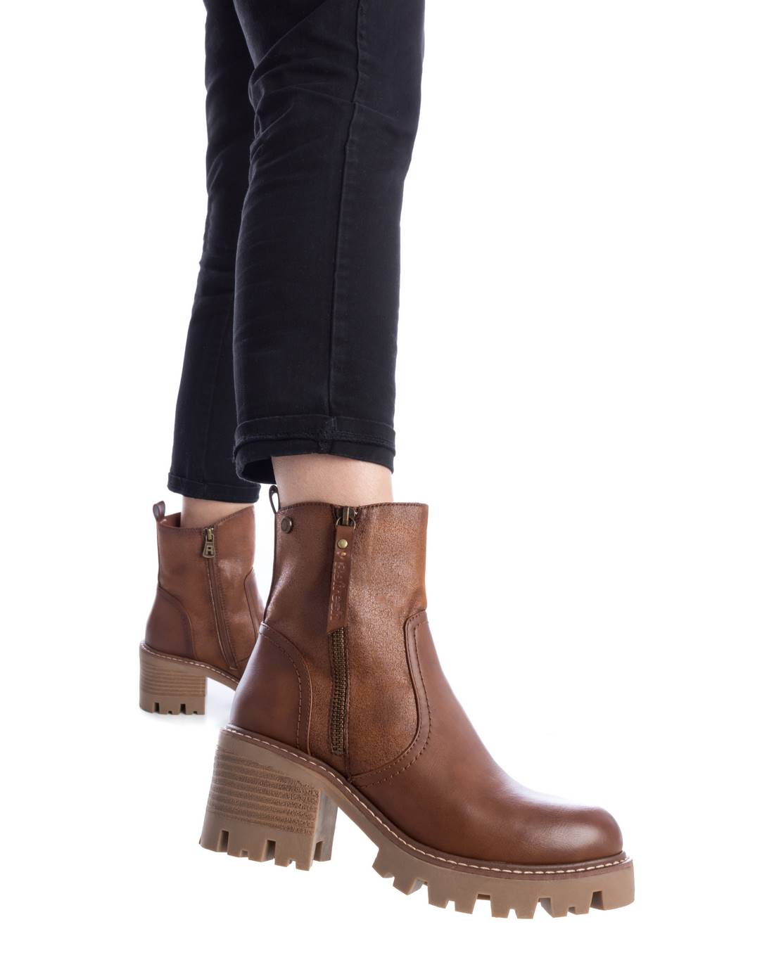 WOMEN'S ANKLE BOOT REFRESH 17104802