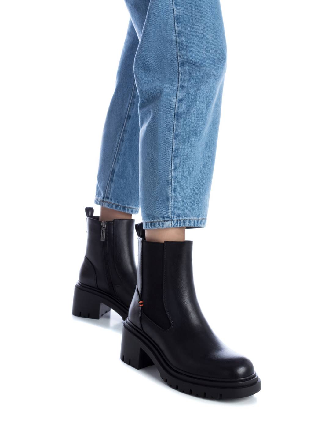 WOMEN'S ANKLE BOOT REFRESH 17147401