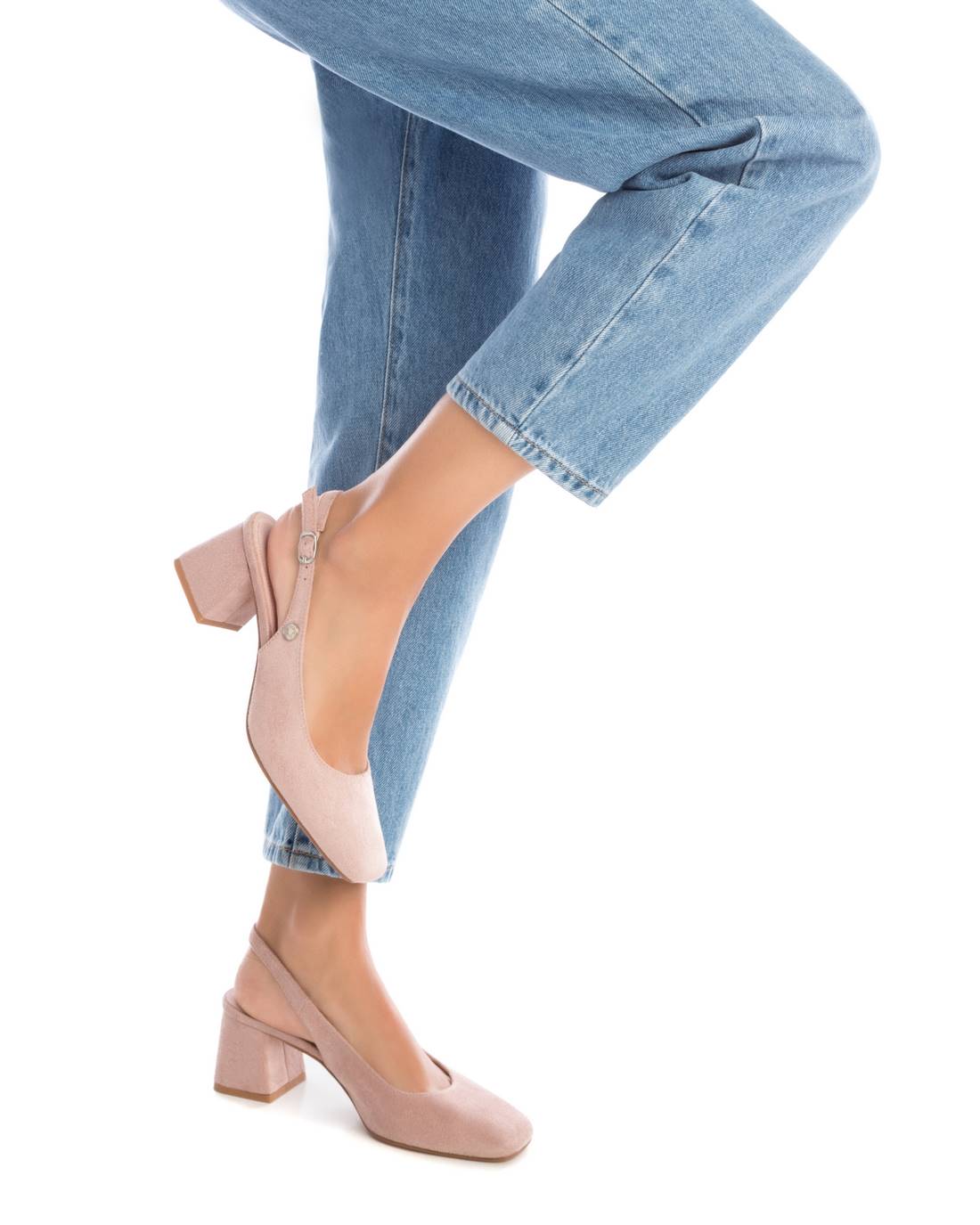 WOMEN'S SHOE REFRESH 17189102