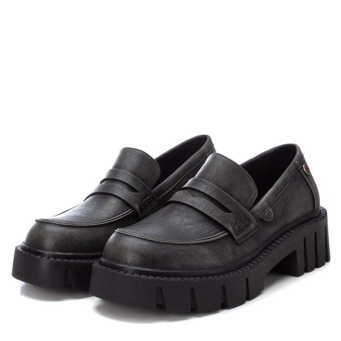 WOMEN'S SHOE REFRESH 17232501