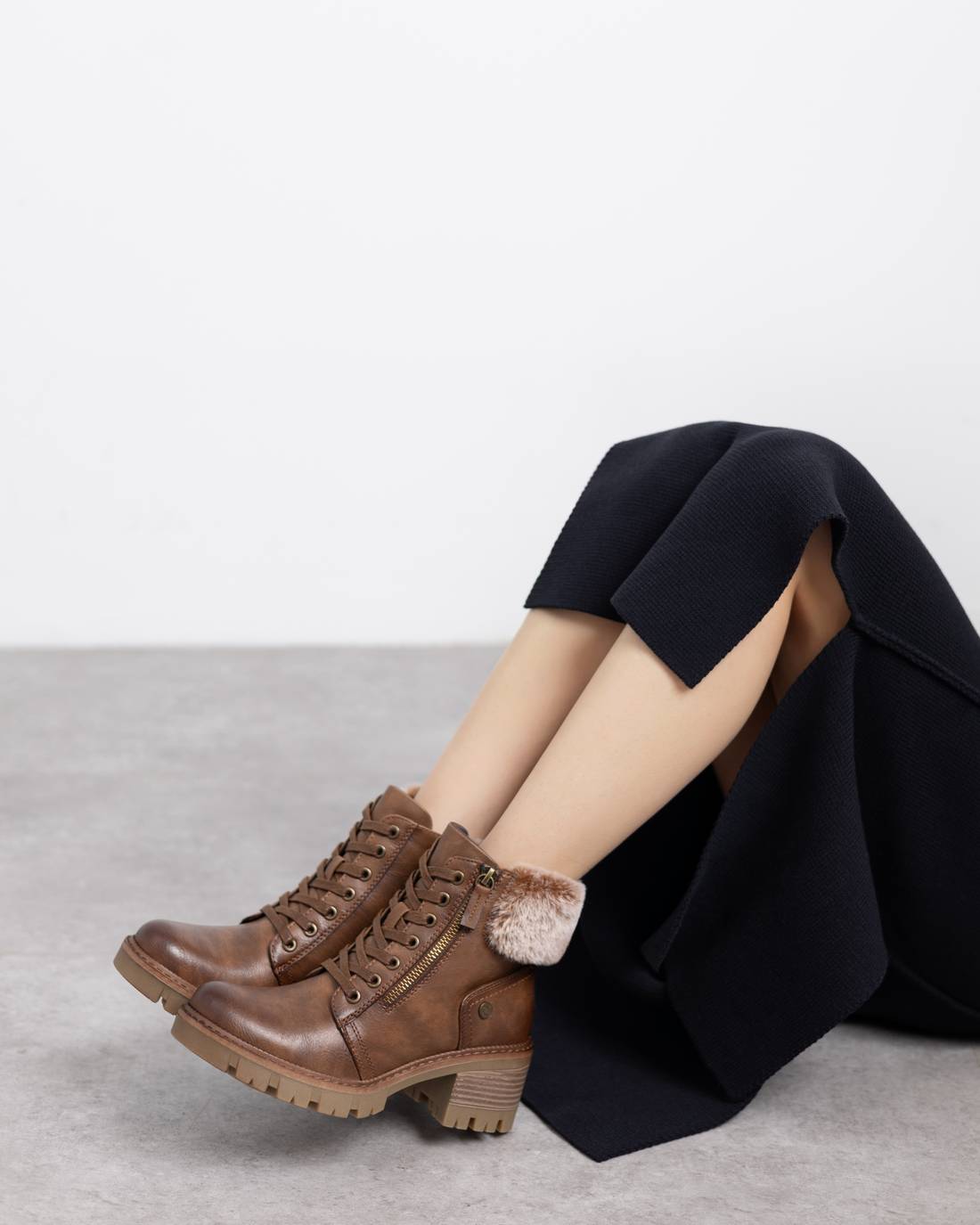 WOMEN'S ANKLE BOOT REFRESH 17291102