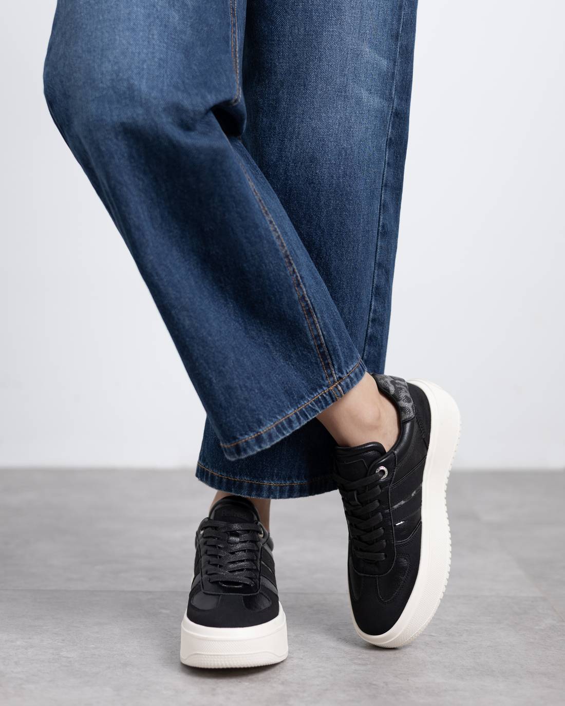 Zapatilla de mujer plano Refresh 17295302