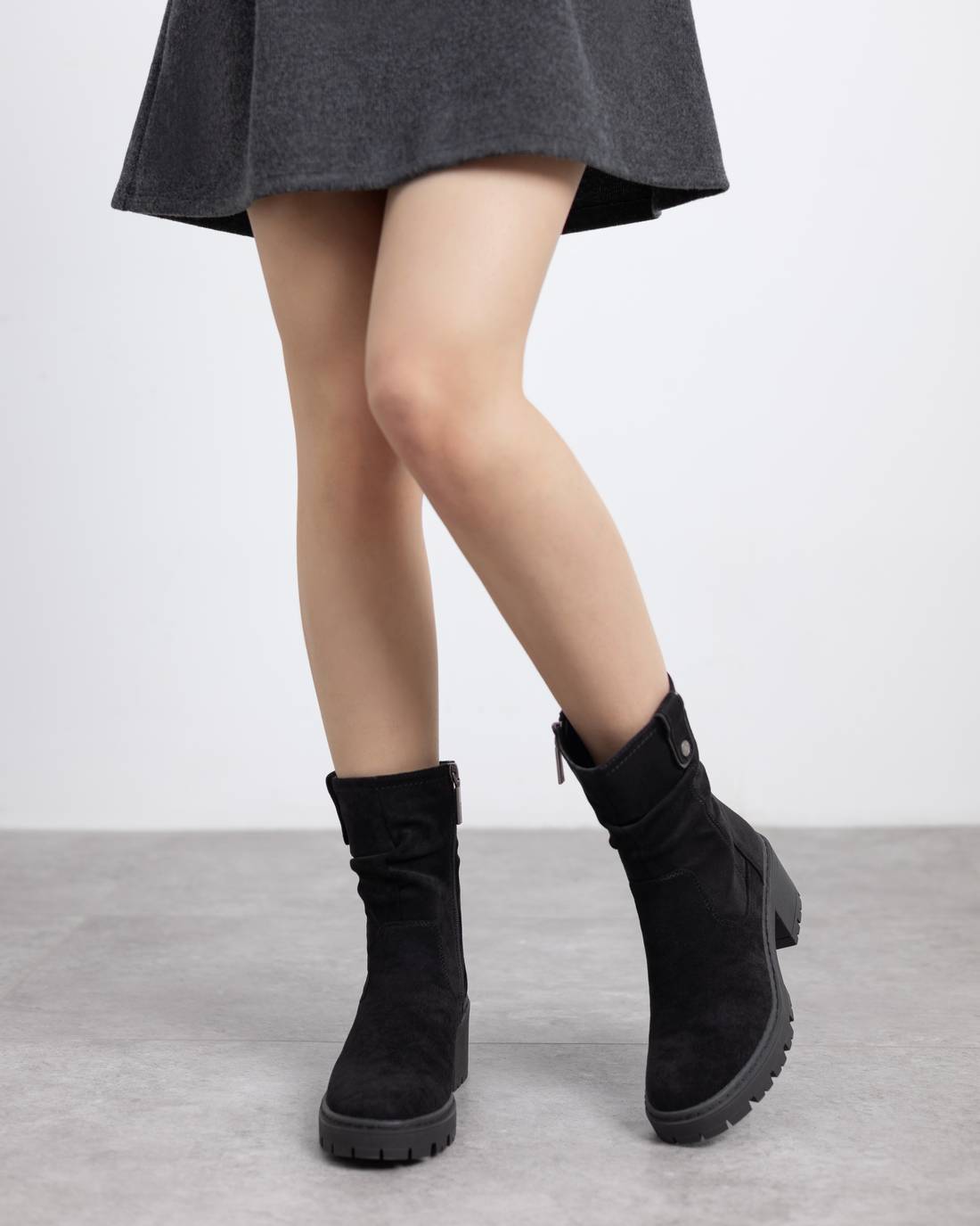 WOMEN'S ANKLE BOOT REFRESH 17302103