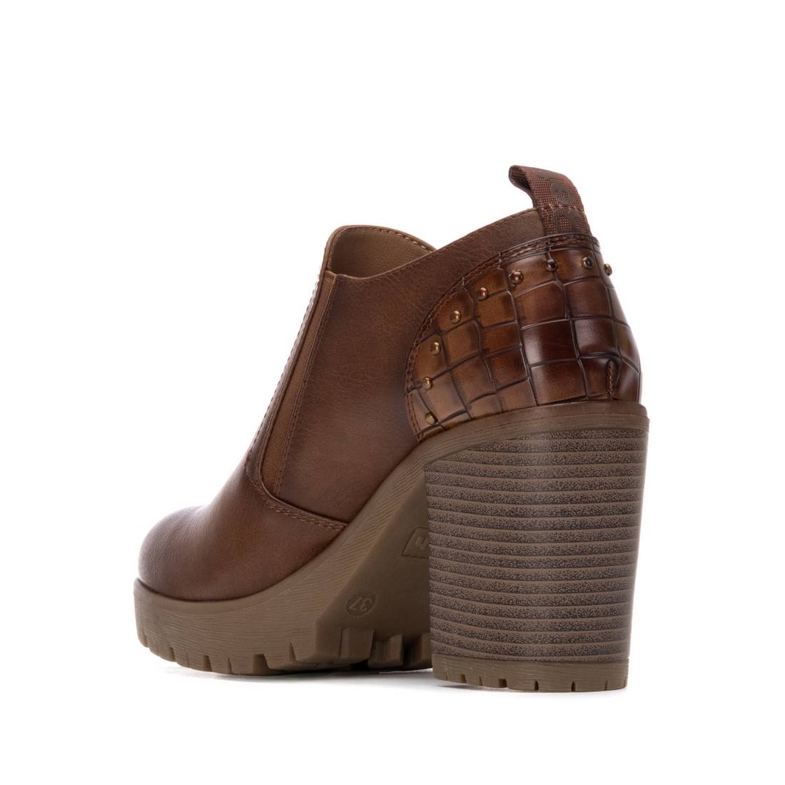 WOMEN'S SHOE REFRESH 17320102