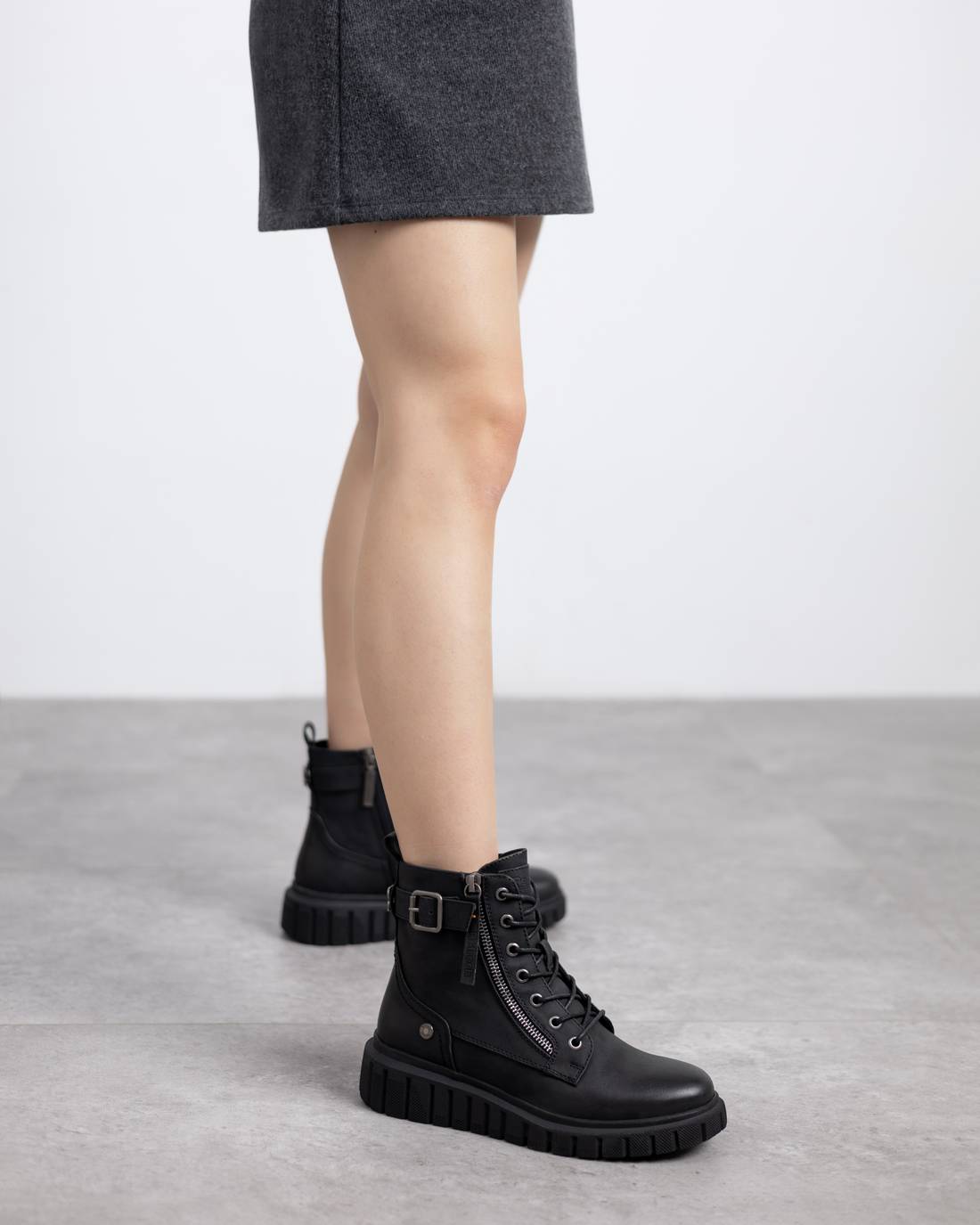 WOMEN'S ANKLE BOOT REFRESH 17321001