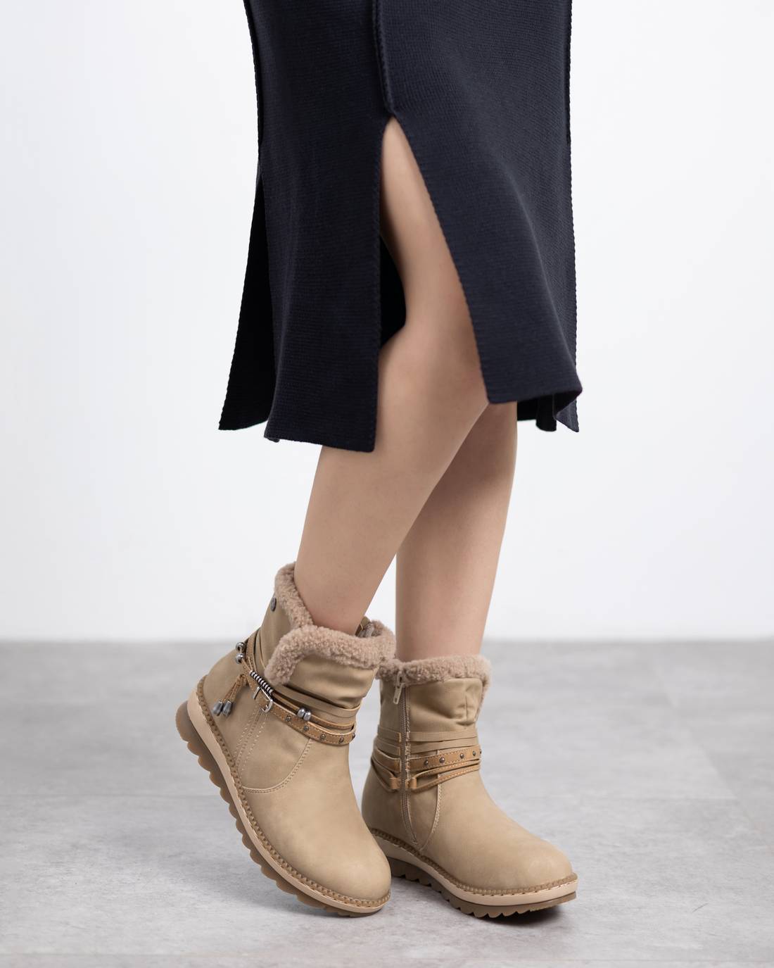 WOMEN'S ANKLE BOOT REFRESH 17325003