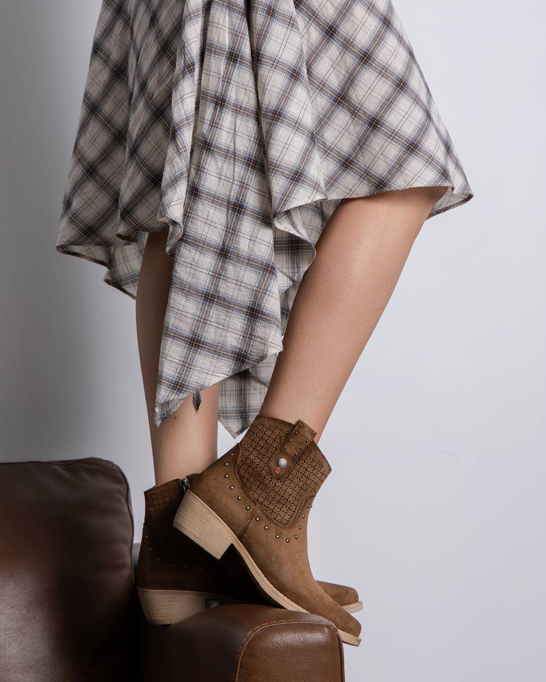 WOMEN'S ANKLE BOOT REFRESH 17504202