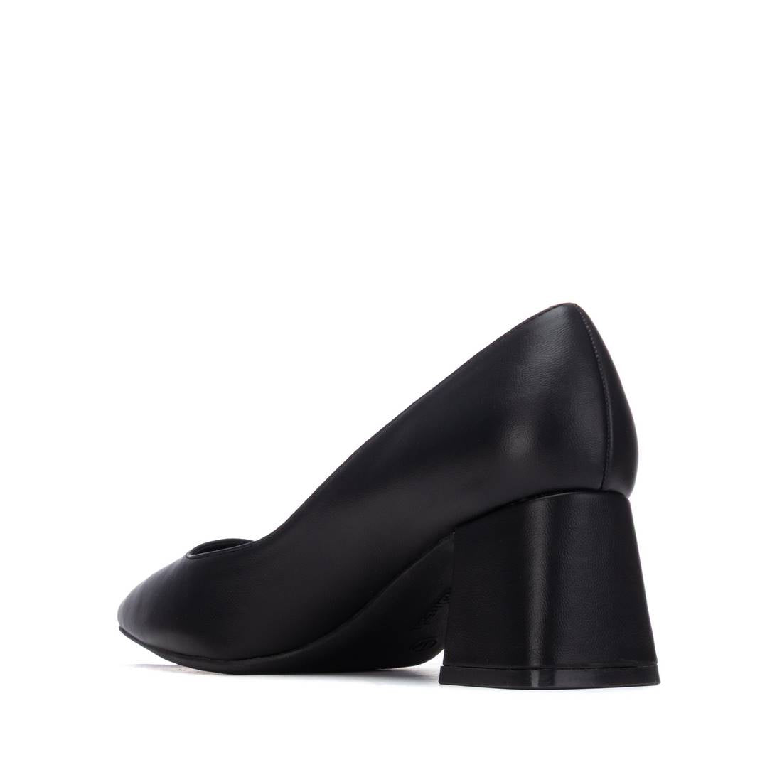 WOMEN'S SHOE REFRESH 17507801