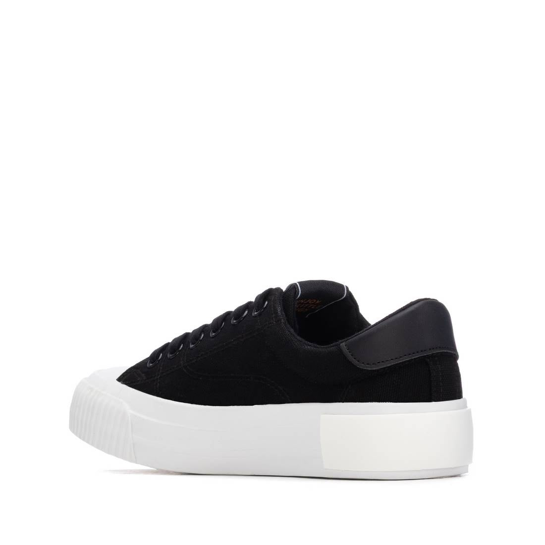 Zapatilla de mujer plano Refresh 17511006