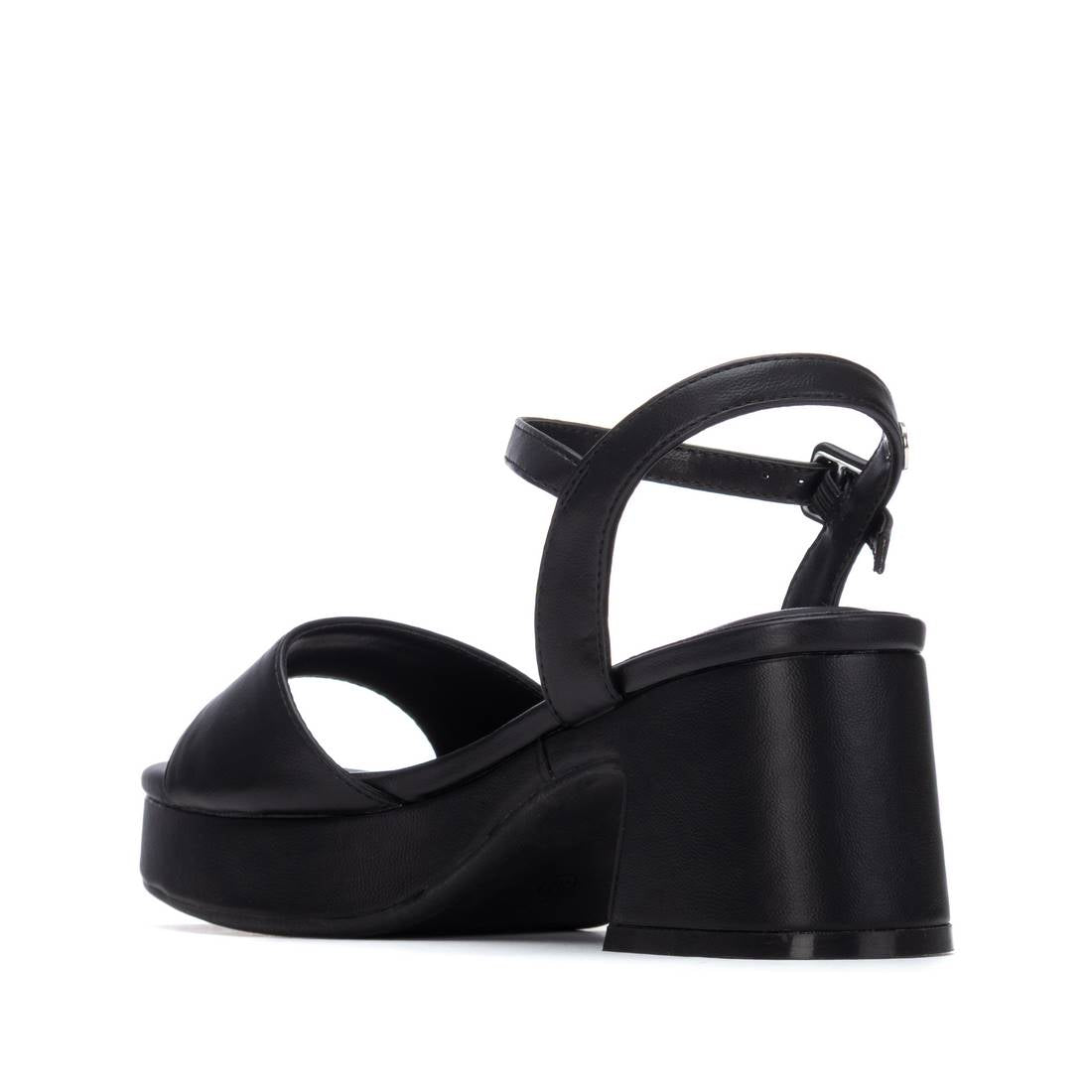 Sandalia de mujer con tacón Refresh 17525101