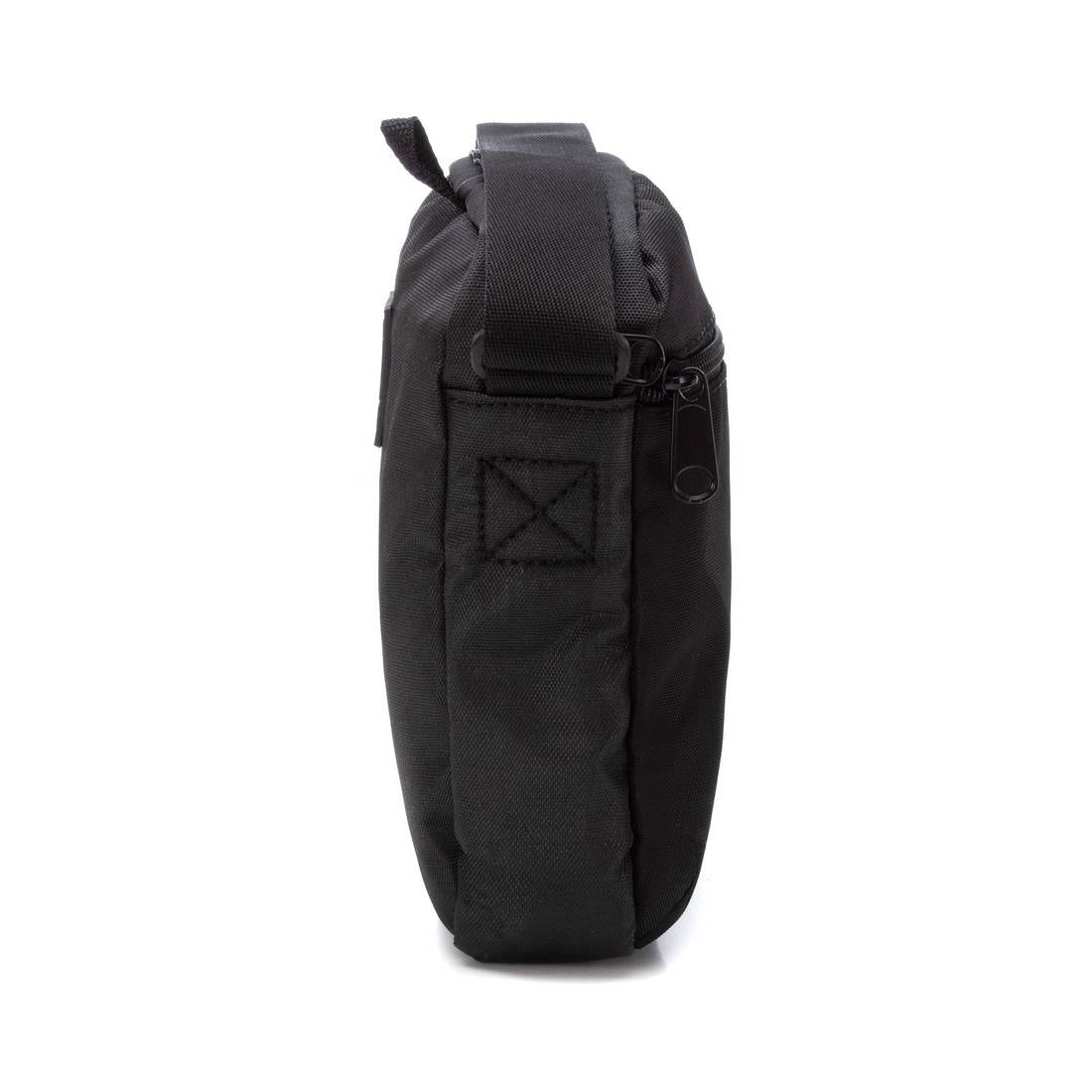 BOLSO DE HOMBRE XTI 18432204